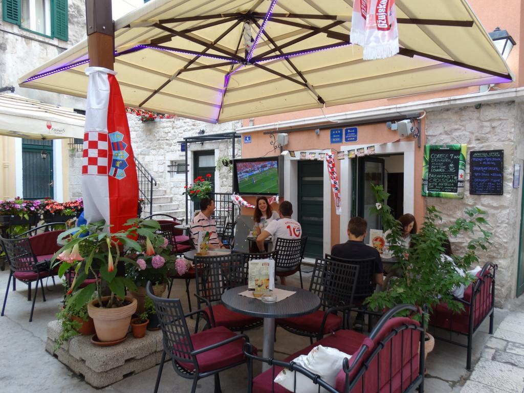 Guesthouse Pjaceta Split Exterior photo