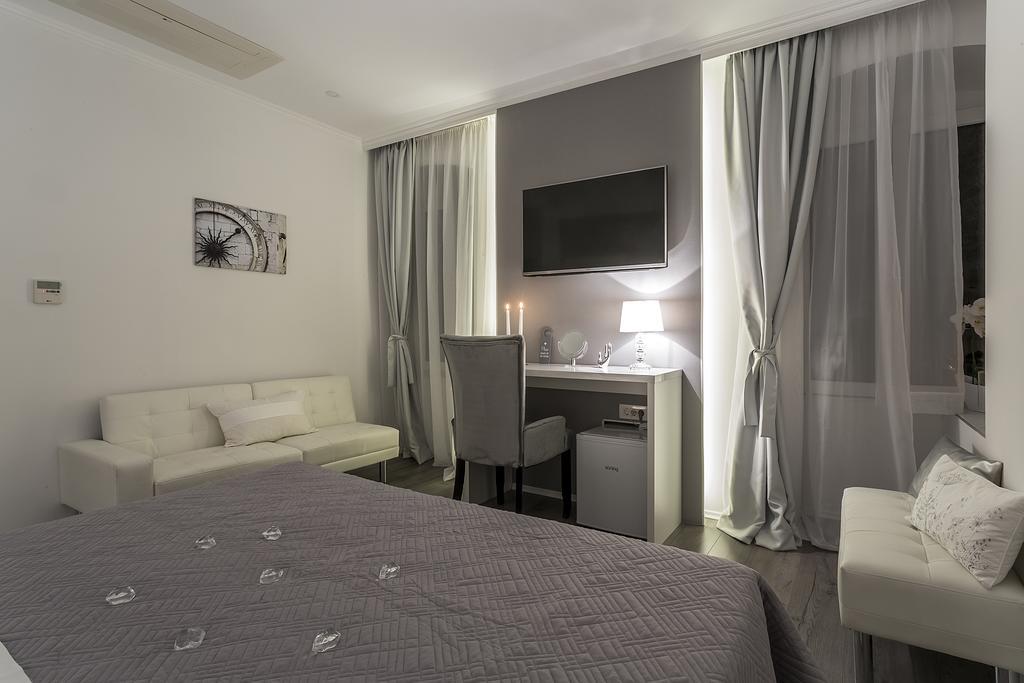 Guesthouse Pjaceta Split Exterior photo